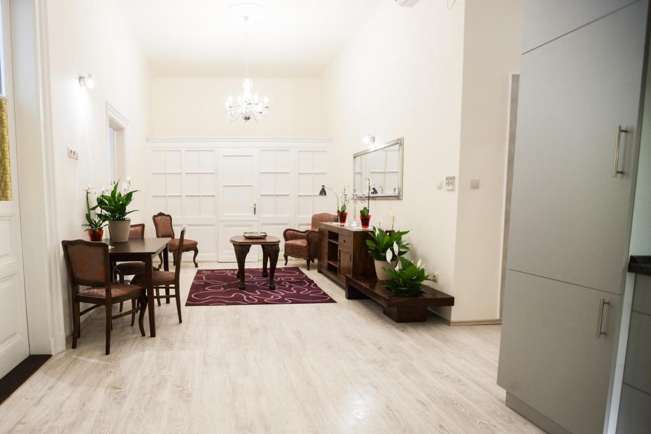 Best Of Guest House By Small Home بودابست المظهر الخارجي الصورة